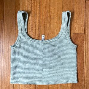 Nikibiki green tank